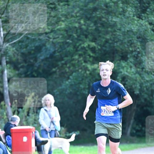 27.09.2026 - 35. Volkslauf durch das schöne Alstertal Dr. Thomas Lammeyer http://msf.ph/oto/10570214 27.09.2026 11:11:00 Laufen 3202 meine-sportfotos.de