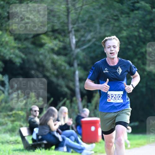 27.09.2026 - 35. Volkslauf durch das schöne Alstertal Dr. Thomas Lammeyer http://msf.ph/oto/10570221 27.09.2026 11:11:02 Laufen 3202 meine-sportfotos.de