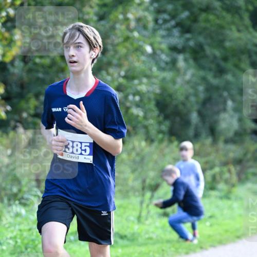 27.09.2026 - 35. Volkslauf durch das schöne Alstertal Dr. Thomas Lammeyer http://msf.ph/oto/10570257 27.09.2026 11:11:12 Laufen 385 meine-sportfotos.de