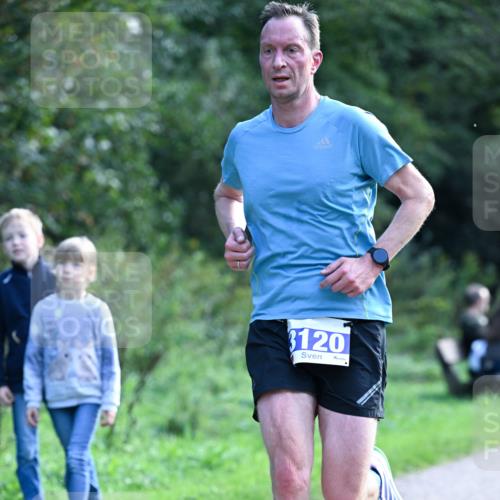 27.09.2026 - 35. Volkslauf durch das schöne Alstertal Dr. Thomas Lammeyer http://msf.ph/oto/10570300 27.09.2026 11:11:26 Laufen 3120 meine-sportfotos.de