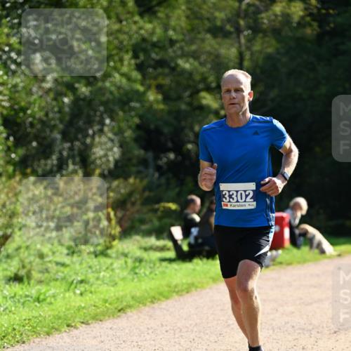 27.09.2026 - 35. Volkslauf durch das schöne Alstertal Dr. Thomas Lammeyer http://msf.ph/oto/10570379 27.09.2026 11:12:41 Laufen 3302 meine-sportfotos.de