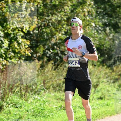 27.09.2026 - 35. Volkslauf durch das schöne Alstertal Dr. Thomas Lammeyer http://msf.ph/oto/10570441 27.09.2026 11:13:06 Laufen 3342 meine-sportfotos.de
