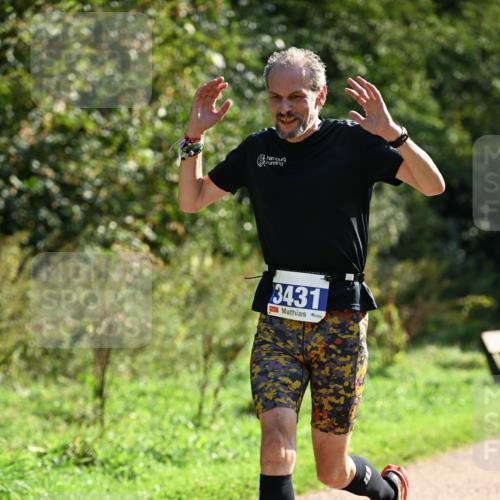 27.09.2026 - 35. Volkslauf durch das schöne Alstertal Dr. Thomas Lammeyer http://msf.ph/oto/10570615 27.09.2026 11:14:23 Laufen 3431 meine-sportfotos.de