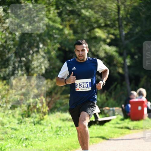 27.09.2026 - 35. Volkslauf durch das schöne Alstertal Dr. Thomas Lammeyer http://msf.ph/oto/10570656 27.09.2026 11:14:40 Laufen 3391 meine-sportfotos.de