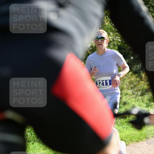 27.09.2026 - 35. Volkslauf durch das schöne Alstertal Dr. Thomas Lammeyer http://msf.ph/oto/10570805 27.09.2026 11:15:32 Laufen 3211 meine-sportfotos.de