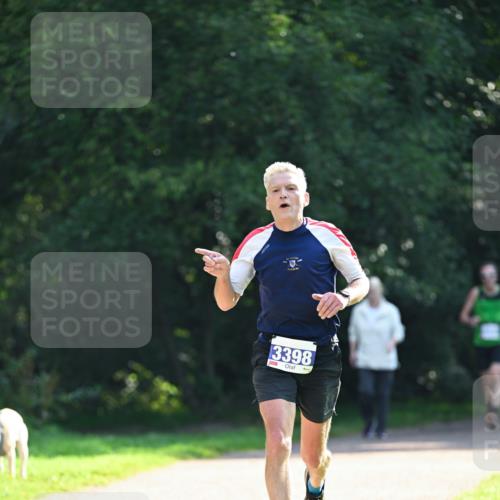 27.09.2026 - 35. Volkslauf durch das schöne Alstertal Dr. Thomas Lammeyer http://msf.ph/oto/10570839 27.09.2026 11:15:54 Laufen 3398 meine-sportfotos.de