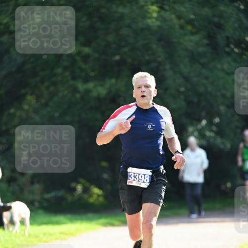27.09.2026 - 35. Volkslauf durch das schöne Alstertal Dr. Thomas Lammeyer http://msf.ph/oto/10570843 27.09.2026 11:15:54 Laufen 3398 meine-sportfotos.de