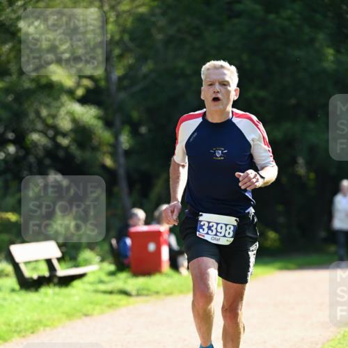 27.09.2026 - 35. Volkslauf durch das schöne Alstertal Dr. Thomas Lammeyer http://msf.ph/oto/10570859 27.09.2026 11:15:56 Laufen 3398 meine-sportfotos.de
