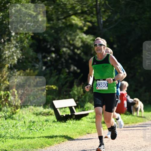 27.09.2026 - 35. Volkslauf durch das schöne Alstertal Dr. Thomas Lammeyer http://msf.ph/oto/10570887 27.09.2026 11:16:02 Laufen 3380 meine-sportfotos.de