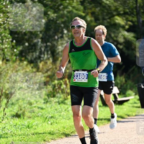 27.09.2026 - 35. Volkslauf durch das schöne Alstertal Dr. Thomas Lammeyer http://msf.ph/oto/10570892 27.09.2026 11:16:04 Laufen 3380, 166 meine-sportfotos.de