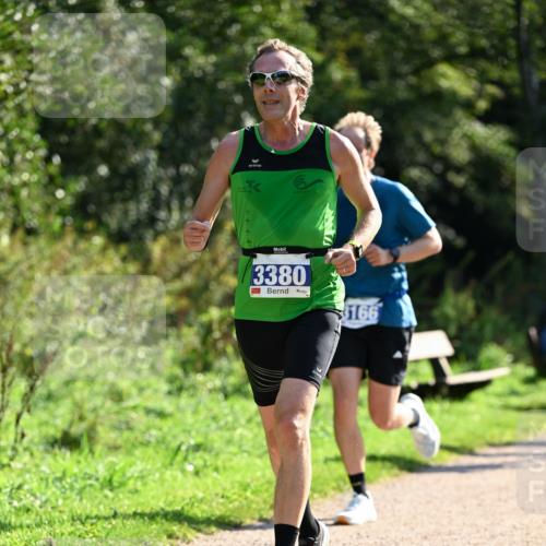 27.09.2026 - 35. Volkslauf durch das schöne Alstertal Dr. Thomas Lammeyer http://msf.ph/oto/10570893 27.09.2026 11:16:04 Laufen 3380, 166 meine-sportfotos.de
