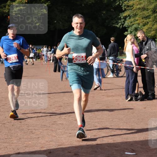 27.09.2026 - 35. Volkslauf durch das schöne Alstertal Strokosch-Dieckow http://msf.ph/oto/10570995 27.09.2026 12:18:59 Ziel 1055, 1716, 2153, 2493, 2964 meine-sportfotos.de