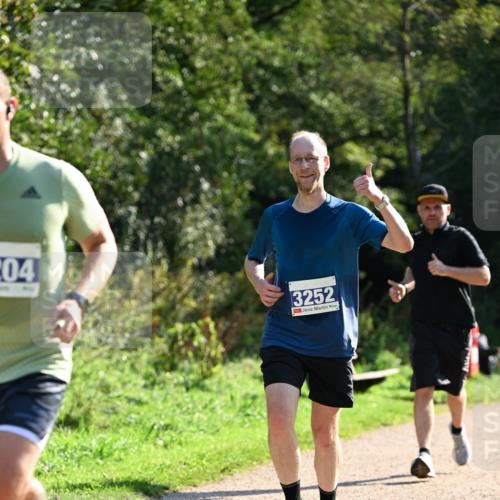 27.09.2026 - 35. Volkslauf durch das schöne Alstertal Dr. Thomas Lammeyer http://msf.ph/oto/10571003 27.09.2026 11:16:36 Laufen 204, 3252 meine-sportfotos.de