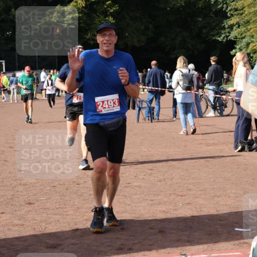27.09.2026 - 35. Volkslauf durch das schöne Alstertal Strokosch-Dieckow http://msf.ph/oto/10571032 27.09.2026 12:19:01 Ziel 1055, 1627, 2153, 2493, 2964 meine-sportfotos.de