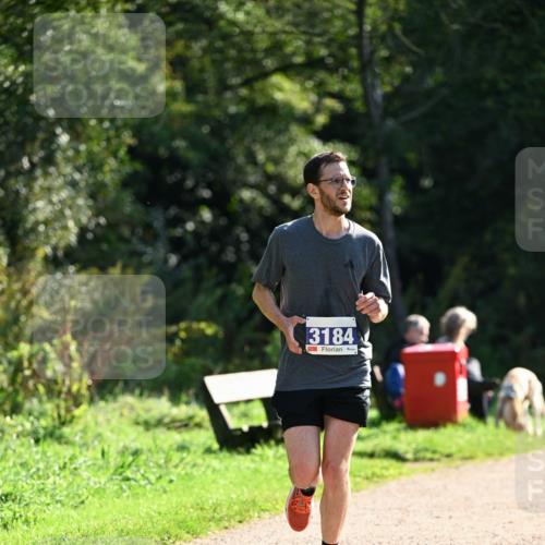 27.09.2026 - 35. Volkslauf durch das schöne Alstertal Dr. Thomas Lammeyer http://msf.ph/oto/10571077 27.09.2026 11:17:04 Laufen 3184 meine-sportfotos.de