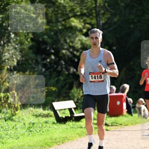 27.09.2026 - 35. Volkslauf durch das schöne Alstertal Dr. Thomas Lammeyer http://msf.ph/oto/10571176 27.09.2026 11:17:40 Laufen 1418 meine-sportfotos.de