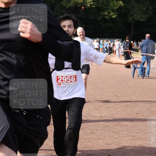 27.09.2026 - 35. Volkslauf durch das schöne Alstertal Strokosch-Dieckow http://msf.ph/oto/10571240 27.09.2026 12:19:14 Ziel 1580, 1621, 1665, 2283, 2454, 2956 meine-sportfotos.de