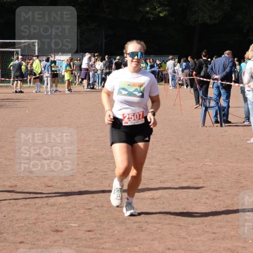 27.09.2026 - 35. Volkslauf durch das schöne Alstertal Strokosch-Dieckow http://msf.ph/oto/10571324 27.09.2026 12:19:28 Ziel 2007, 2507 meine-sportfotos.de