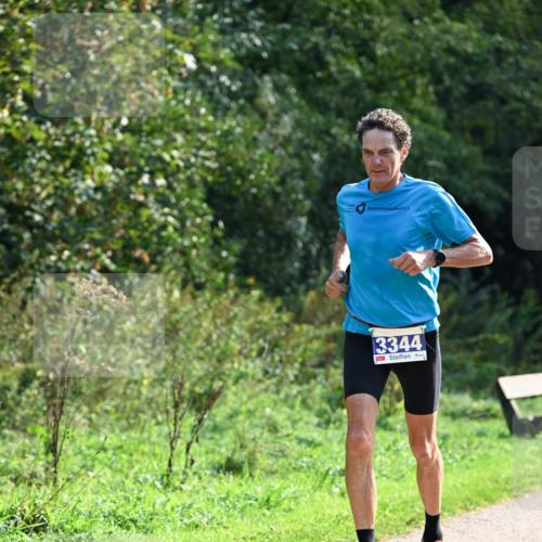 27.09.2026 - 35. Volkslauf durch das schöne Alstertal Dr. Thomas Lammeyer http://msf.ph/oto/10571362 27.09.2026 11:18:34 Laufen 3344 meine-sportfotos.de