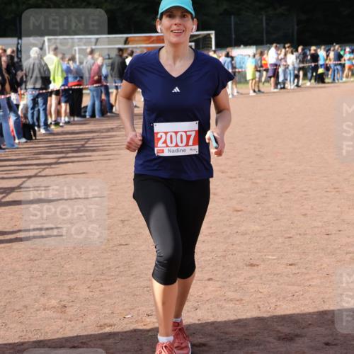 27.09.2026 - 35. Volkslauf durch das schöne Alstertal Strokosch-Dieckow http://msf.ph/oto/10571389 27.09.2026 12:19:30 Ziel 2007, 2507 meine-sportfotos.de