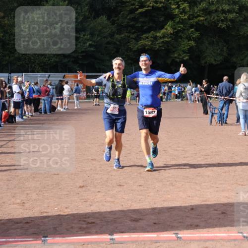 27.09.2026 - 35. Volkslauf durch das schöne Alstertal Strokosch-Dieckow http://msf.ph/oto/10571476 27.09.2026 12:19:49 Ziel 1587, 2051, 2498 meine-sportfotos.de