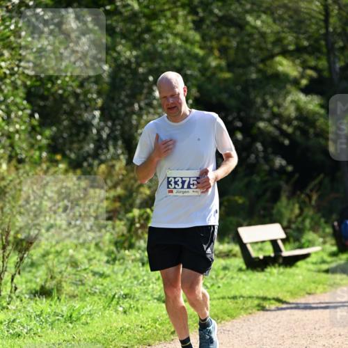 27.09.2026 - 35. Volkslauf durch das schöne Alstertal Dr. Thomas Lammeyer http://msf.ph/oto/10571498 27.09.2026 11:19:19 Laufen 3375 meine-sportfotos.de