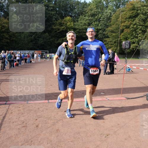 27.09.2026 - 35. Volkslauf durch das schöne Alstertal Strokosch-Dieckow http://msf.ph/oto/10571508 27.09.2026 12:19:52 Ziel 1587, 2051, 2498 meine-sportfotos.de