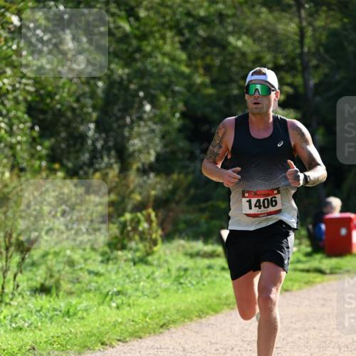 27.09.2026 - 35. Volkslauf durch das schöne Alstertal Dr. Thomas Lammeyer http://msf.ph/oto/10571596 27.09.2026 11:19:38 Laufen 1406 meine-sportfotos.de
