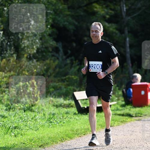 27.09.2026 - 35. Volkslauf durch das schöne Alstertal Dr. Thomas Lammeyer http://msf.ph/oto/10571784 27.09.2026 11:20:35 Laufen 3200 meine-sportfotos.de