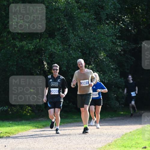 27.09.2026 - 35. Volkslauf durch das schöne Alstertal Dr. Thomas Lammeyer http://msf.ph/oto/10571922 27.09.2026 11:21:22 Laufen 3000, 3001, 3315 meine-sportfotos.de