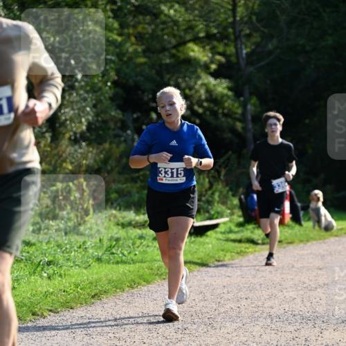 27.09.2026 - 35. Volkslauf durch das schöne Alstertal Dr. Thomas Lammeyer http://msf.ph/oto/10571965 27.09.2026 11:21:30 Laufen 3315 meine-sportfotos.de