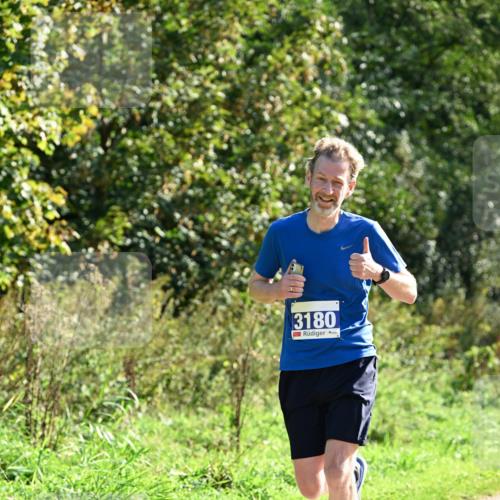 27.09.2026 - 35. Volkslauf durch das schöne Alstertal Dr. Thomas Lammeyer http://msf.ph/oto/10572038 27.09.2026 11:21:49 Laufen 3180 meine-sportfotos.de