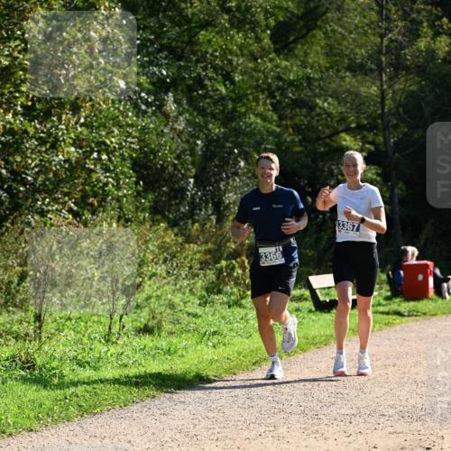 27.09.2026 - 35. Volkslauf durch das schöne Alstertal Dr. Thomas Lammeyer http://msf.ph/oto/10572103 27.09.2026 11:22:04 Laufen 3366, 3367 meine-sportfotos.de