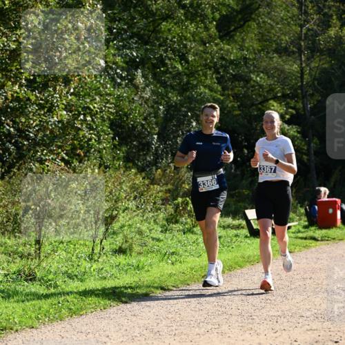 27.09.2026 - 35. Volkslauf durch das schöne Alstertal Dr. Thomas Lammeyer http://msf.ph/oto/10572105 27.09.2026 11:22:05 Laufen 3366, 3367 meine-sportfotos.de