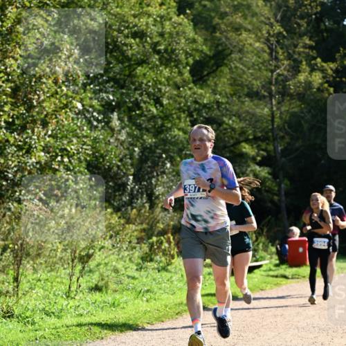 27.09.2026 - 35. Volkslauf durch das schöne Alstertal Dr. Thomas Lammeyer http://msf.ph/oto/10572195 27.09.2026 11:22:19 Laufen 3977, 3994 meine-sportfotos.de