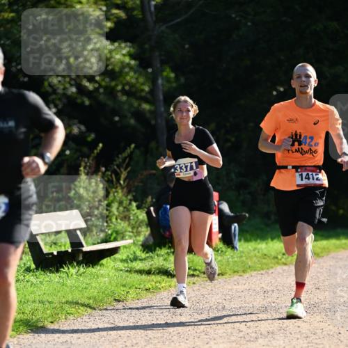 27.09.2026 - 35. Volkslauf durch das schöne Alstertal Dr. Thomas Lammeyer http://msf.ph/oto/10572568 27.09.2026 11:24:06 Laufen 3371, 442, 1412 meine-sportfotos.de