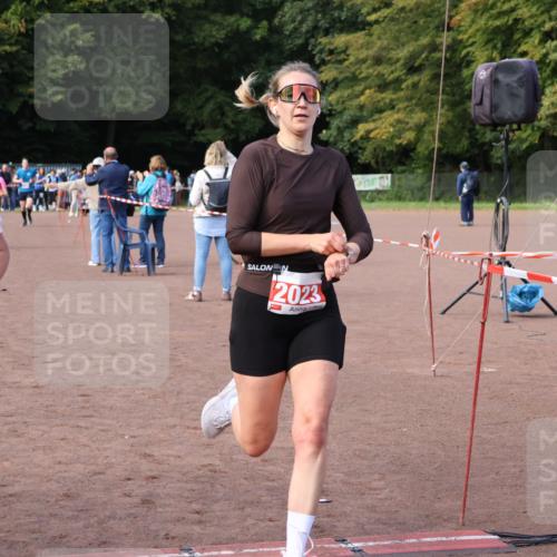 27.09.2026 - 35. Volkslauf durch das schöne Alstertal Strokosch-Dieckow http://msf.ph/oto/10572601 27.09.2026 12:22:04 Ziel 2023, 2247, 2295, 2332 meine-sportfotos.de