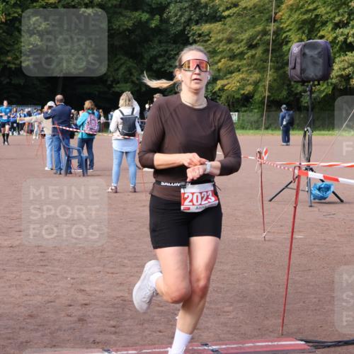 27.09.2026 - 35. Volkslauf durch das schöne Alstertal Strokosch-Dieckow http://msf.ph/oto/10572606 27.09.2026 12:22:04 Ziel 2023, 2247, 2295, 2332 meine-sportfotos.de