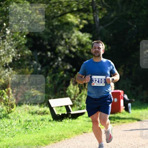 27.09.2026 - 35. Volkslauf durch das schöne Alstertal Dr. Thomas Lammeyer http://msf.ph/oto/10572671 27.09.2026 11:24:33 Laufen 3210 meine-sportfotos.de