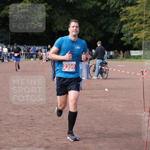 27.09.2026 - 35. Volkslauf durch das schöne Alstertal Strokosch-Dieckow http://msf.ph/oto/10572680 27.09.2026 12:22:17 Ziel 2359 meine-sportfotos.de