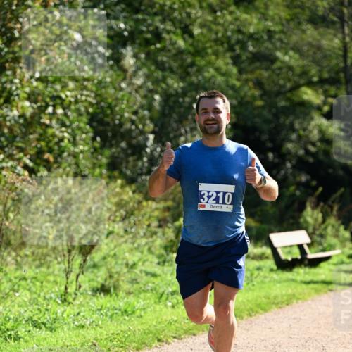 27.09.2026 - 35. Volkslauf durch das schöne Alstertal Dr. Thomas Lammeyer http://msf.ph/oto/10572689 27.09.2026 11:24:35 Laufen 3210 meine-sportfotos.de