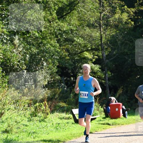 27.09.2026 - 35. Volkslauf durch das schöne Alstertal Dr. Thomas Lammeyer http://msf.ph/oto/10572695 27.09.2026 11:24:37 Laufen 3411 meine-sportfotos.de