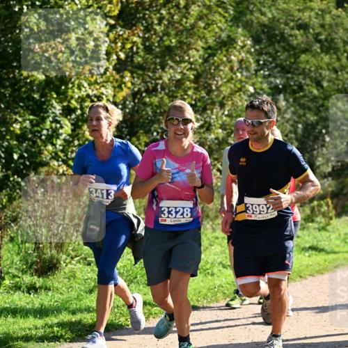 27.09.2026 - 35. Volkslauf durch das schöne Alstertal Dr. Thomas Lammeyer http://msf.ph/oto/10572785 27.09.2026 11:24:50 Laufen 3413, 3328, 3992 meine-sportfotos.de