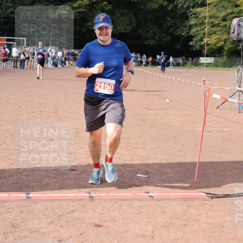 27.09.2026 - 35. Volkslauf durch das schöne Alstertal Strokosch-Dieckow http://msf.ph/oto/10573030 27.09.2026 12:23:00 Ziel 1644, 1668, 2150 meine-sportfotos.de