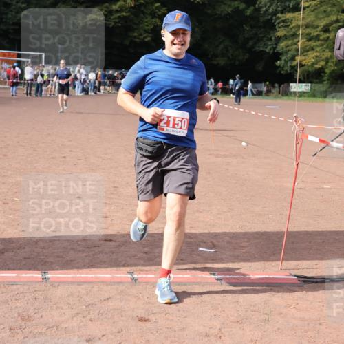 27.09.2026 - 35. Volkslauf durch das schöne Alstertal Strokosch-Dieckow http://msf.ph/oto/10573045 27.09.2026 12:23:00 Ziel 1644, 1668, 2150 meine-sportfotos.de