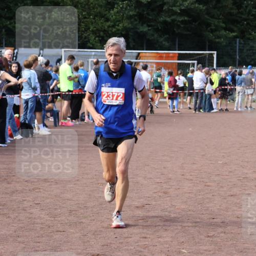 27.09.2026 - 35. Volkslauf durch das schöne Alstertal Strokosch-Dieckow http://msf.ph/oto/10573135 27.09.2026 12:23:23 Ziel 2086, 2372 meine-sportfotos.de