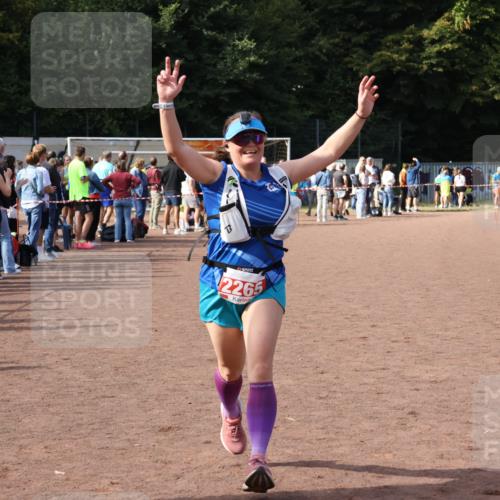 27.09.2026 - 35. Volkslauf durch das schöne Alstertal Strokosch-Dieckow http://msf.ph/oto/10573298 27.09.2026 12:23:49 Ziel 2265 meine-sportfotos.de
