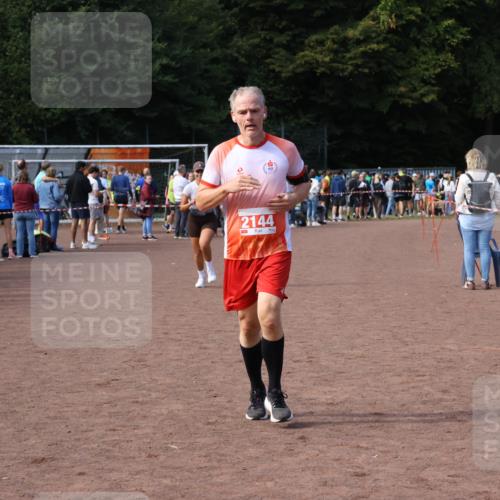 27.09.2026 - 35. Volkslauf durch das schöne Alstertal Strokosch-Dieckow http://msf.ph/oto/10573324 27.09.2026 12:24:19 Ziel 2144, 2212 meine-sportfotos.de