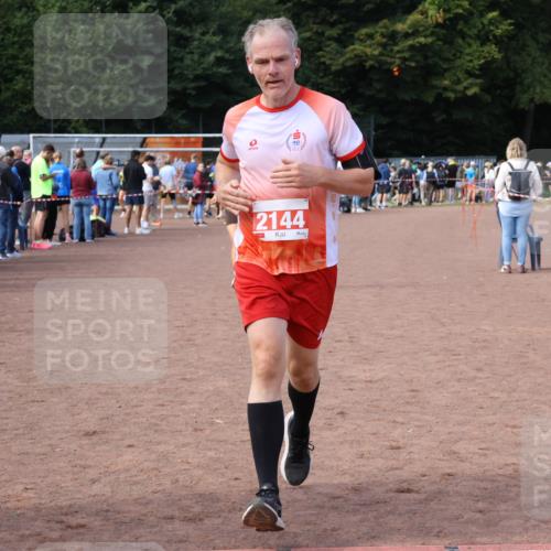 27.09.2026 - 35. Volkslauf durch das schöne Alstertal Strokosch-Dieckow http://msf.ph/oto/10573359 27.09.2026 12:24:20 Ziel 2144, 2212 meine-sportfotos.de