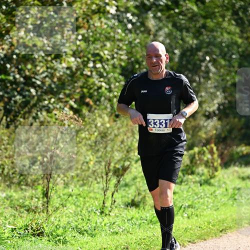 27.09.2026 - 35. Volkslauf durch das schöne Alstertal Dr. Thomas Lammeyer http://msf.ph/oto/10573412 27.09.2026 11:27:51 Laufen 3331 meine-sportfotos.de